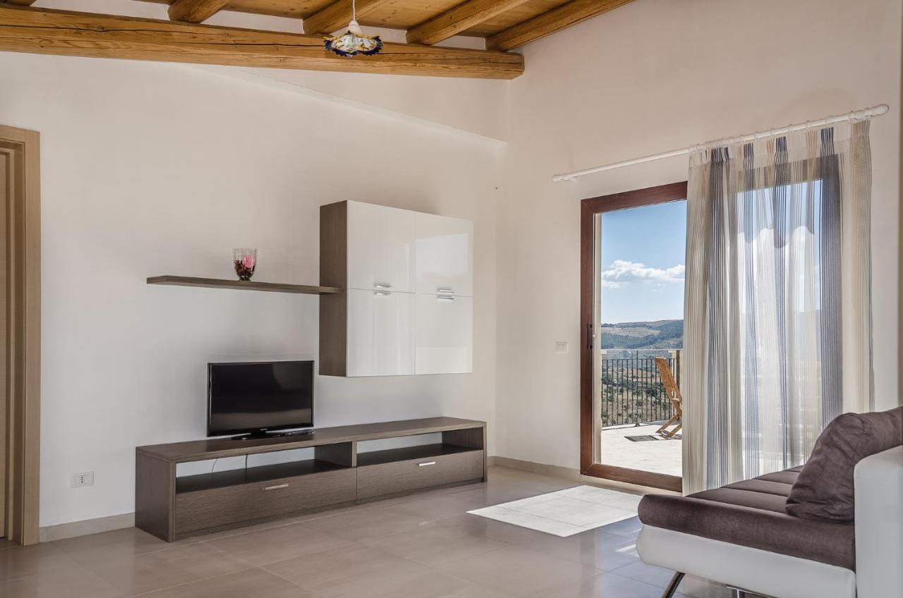 Vivere Gli Iblei - Maison En Plain Air Ragusa Exteriör bild