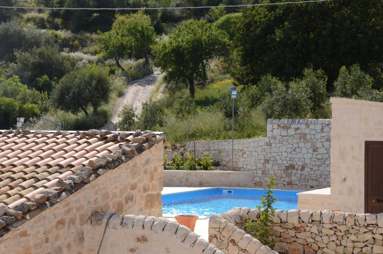 Vivere Gli Iblei - Maison En Plain Air Ragusa Exteriör bild