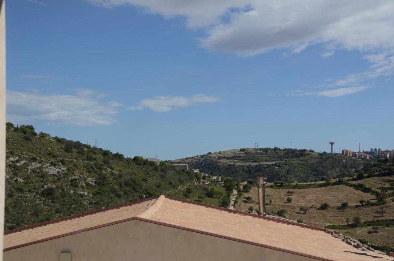 Vivere Gli Iblei - Maison En Plain Air Ragusa Exteriör bild